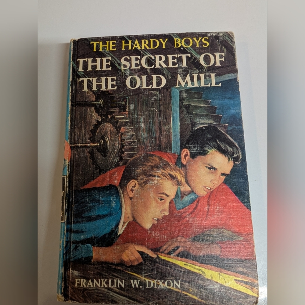 The Hardy Boys: The Secret of the Old Mill Book